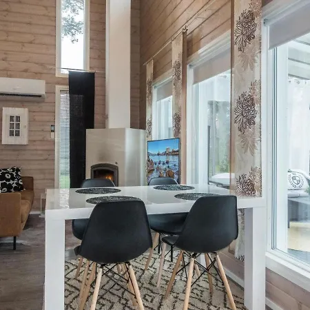 Holiday home Peuhu A4 By Interhome *