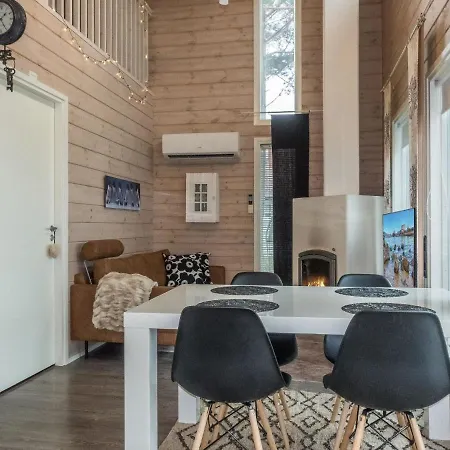 Holiday home Peuhu A4 By Interhome Oulunsalo